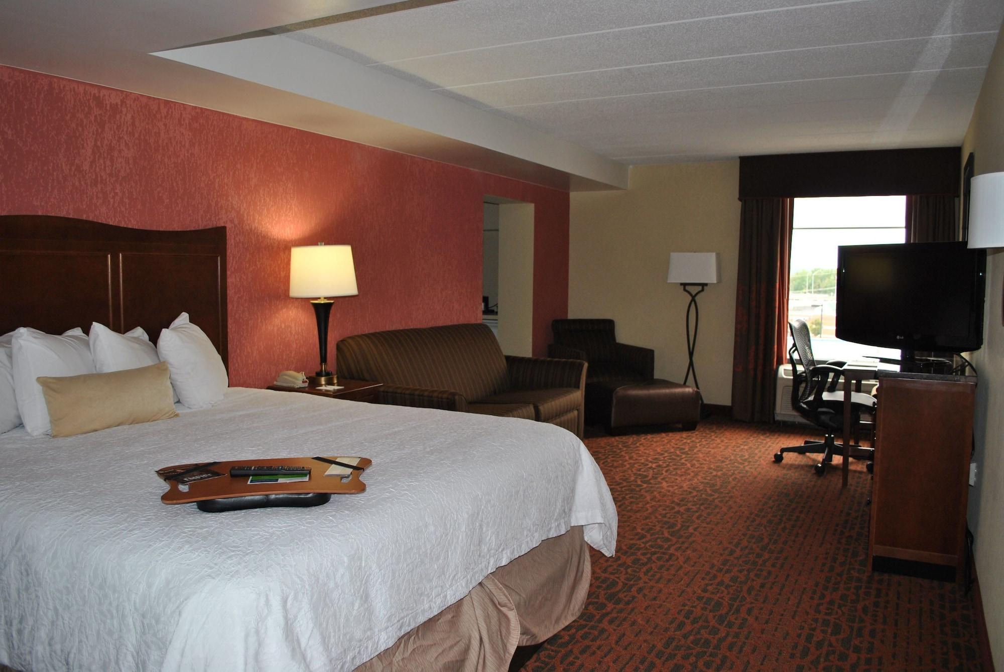Hampton Hotel College Park